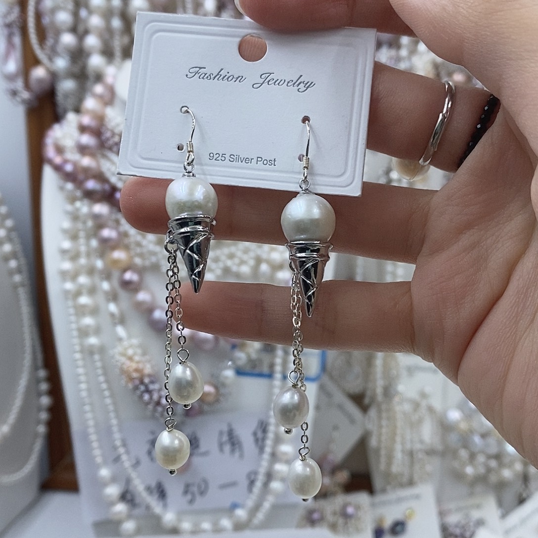 淡水珍珠银S925镶嵌耳饰