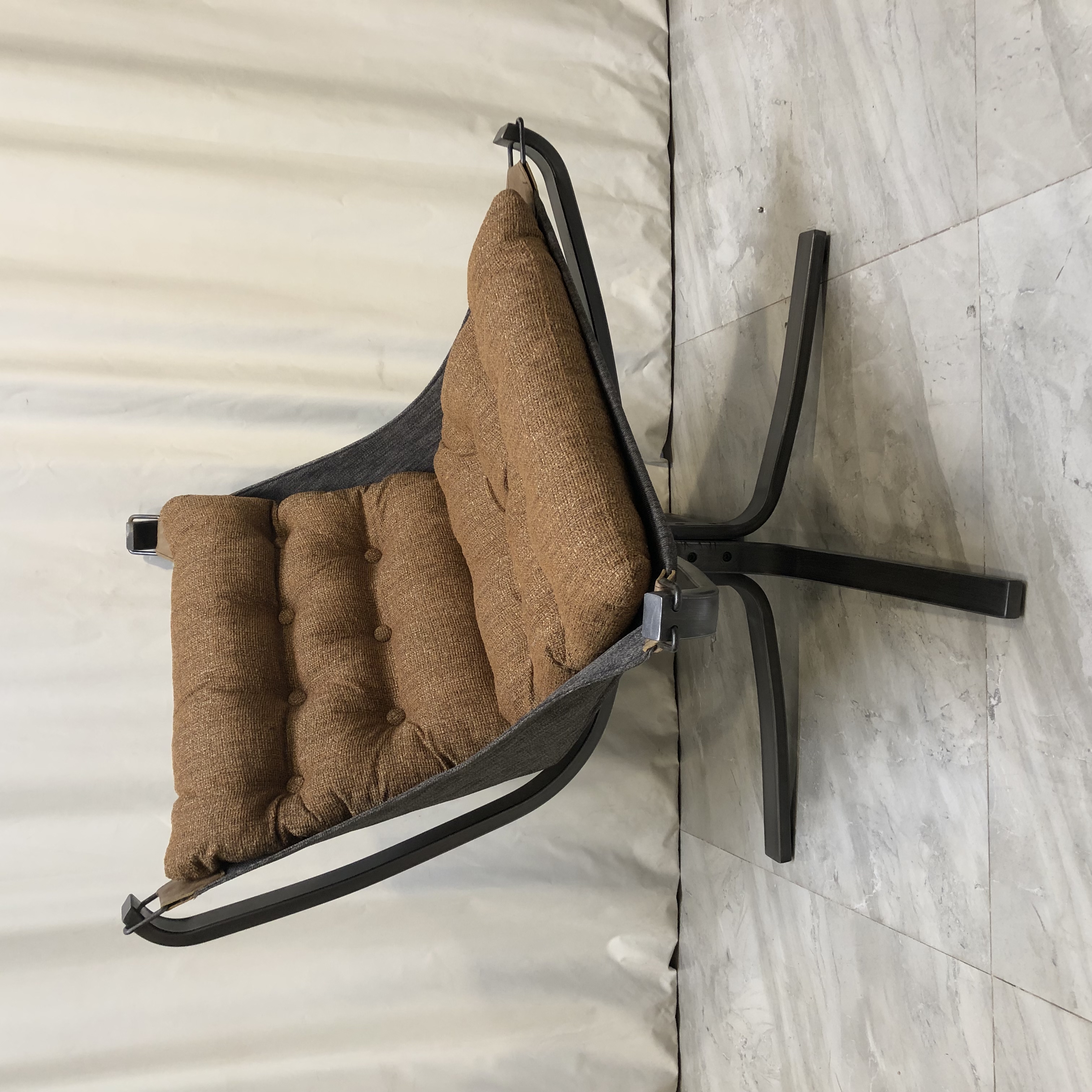 BORCH/博瑞奇布艺拉扣猎鹰椅（05095）