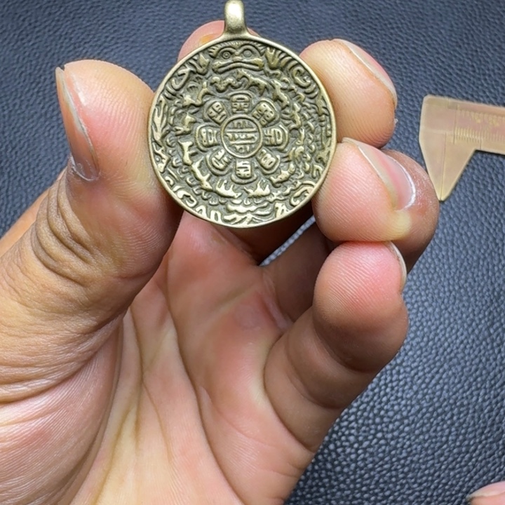 泥塑藏式风格九宫格..