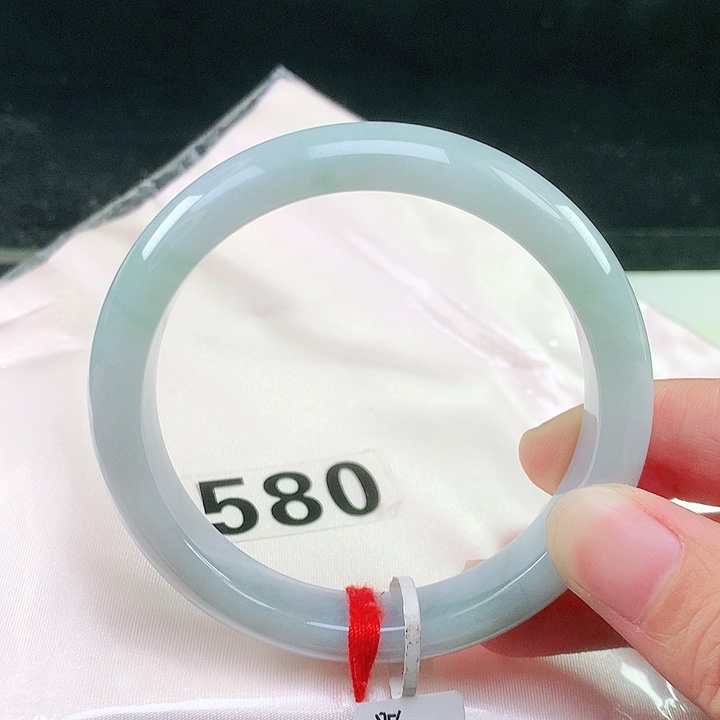 未镶嵌手镯翡翠翡翠手镯