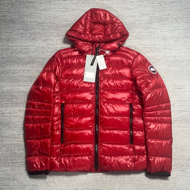 未使用 CANADA GOOSE 加拿大鹅红色Crofton轻量化连帽羽绒服S/M/L