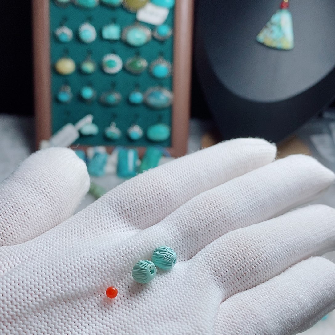 未镶嵌南红玛瑙珠宝奇石