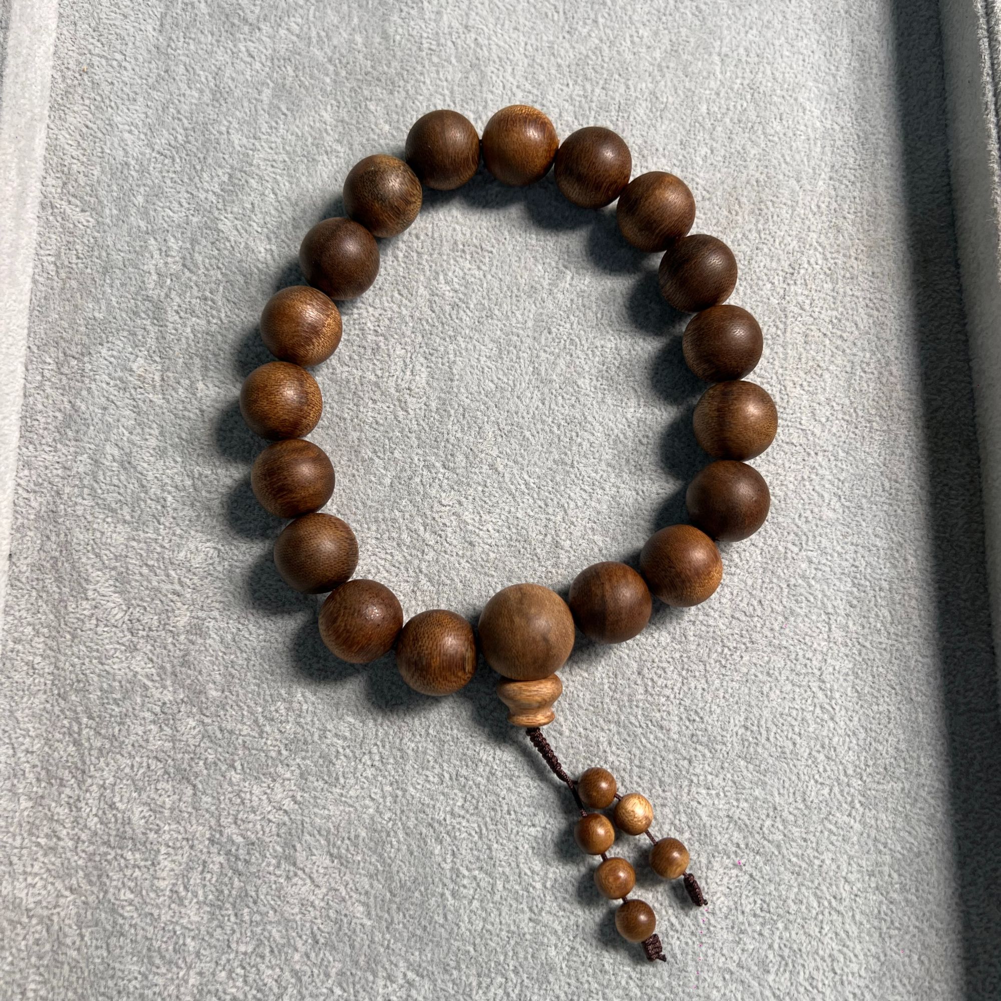 （华子寻香集专属）--HZ619*L163沉香手串--多样性发货