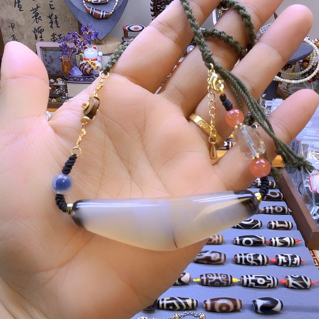 玛瑙/玉髓未镶嵌颈饰