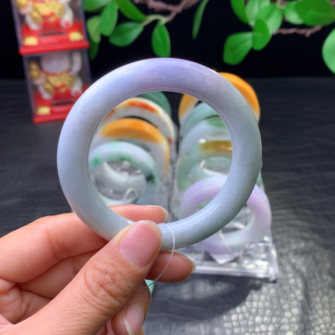 定制翡翠未镶嵌手镯