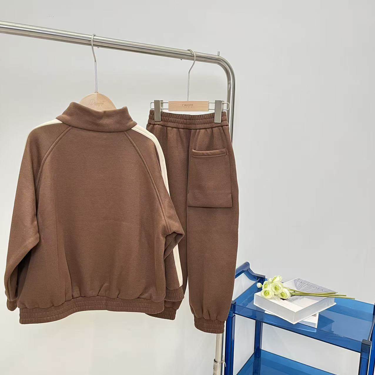 秋冬男童女童加绒套头两件套浅咖色 1609卓系