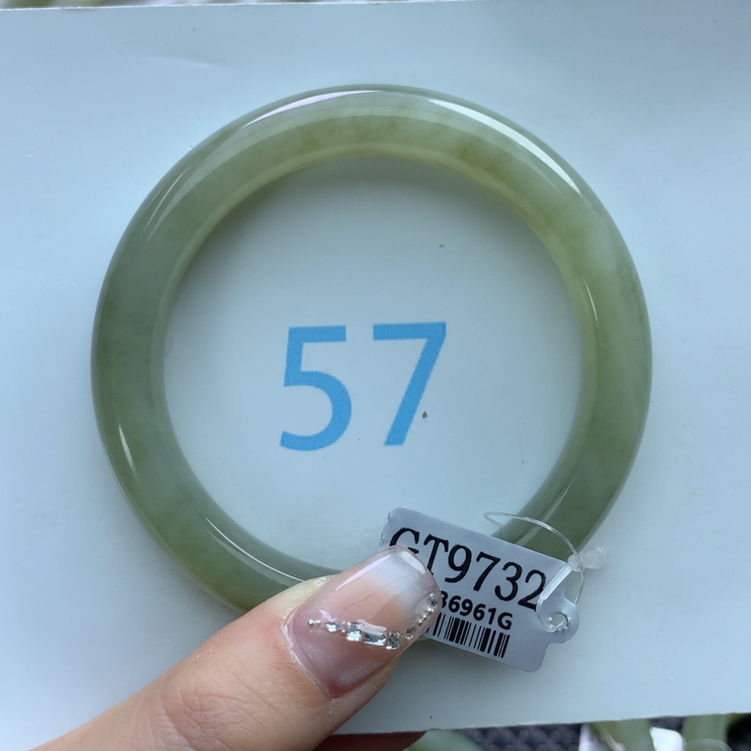 和田玉手镯未镶嵌小*朵