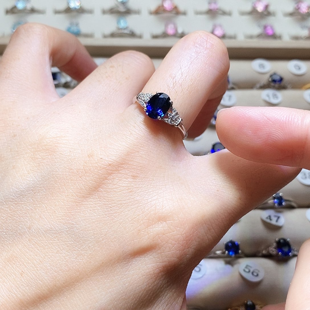 蓝宝石戒指银S925镶嵌