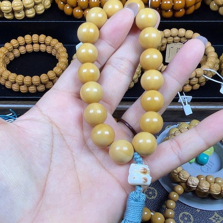 猴头核桃手串猴头