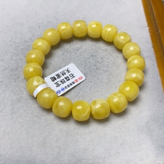 蜜蜡裸石未镶嵌手串