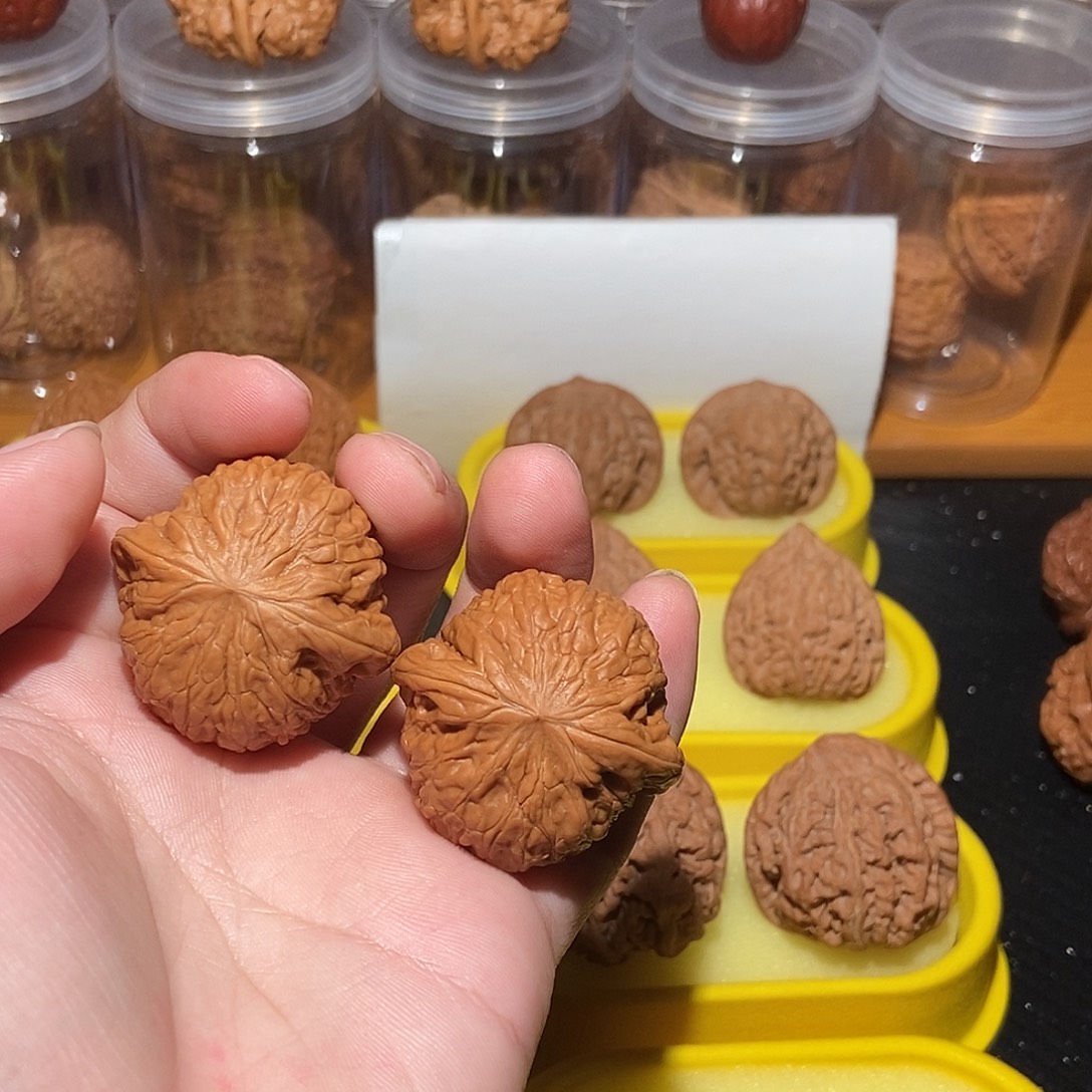 风****文玩核桃吊坠38铁锤妹妹