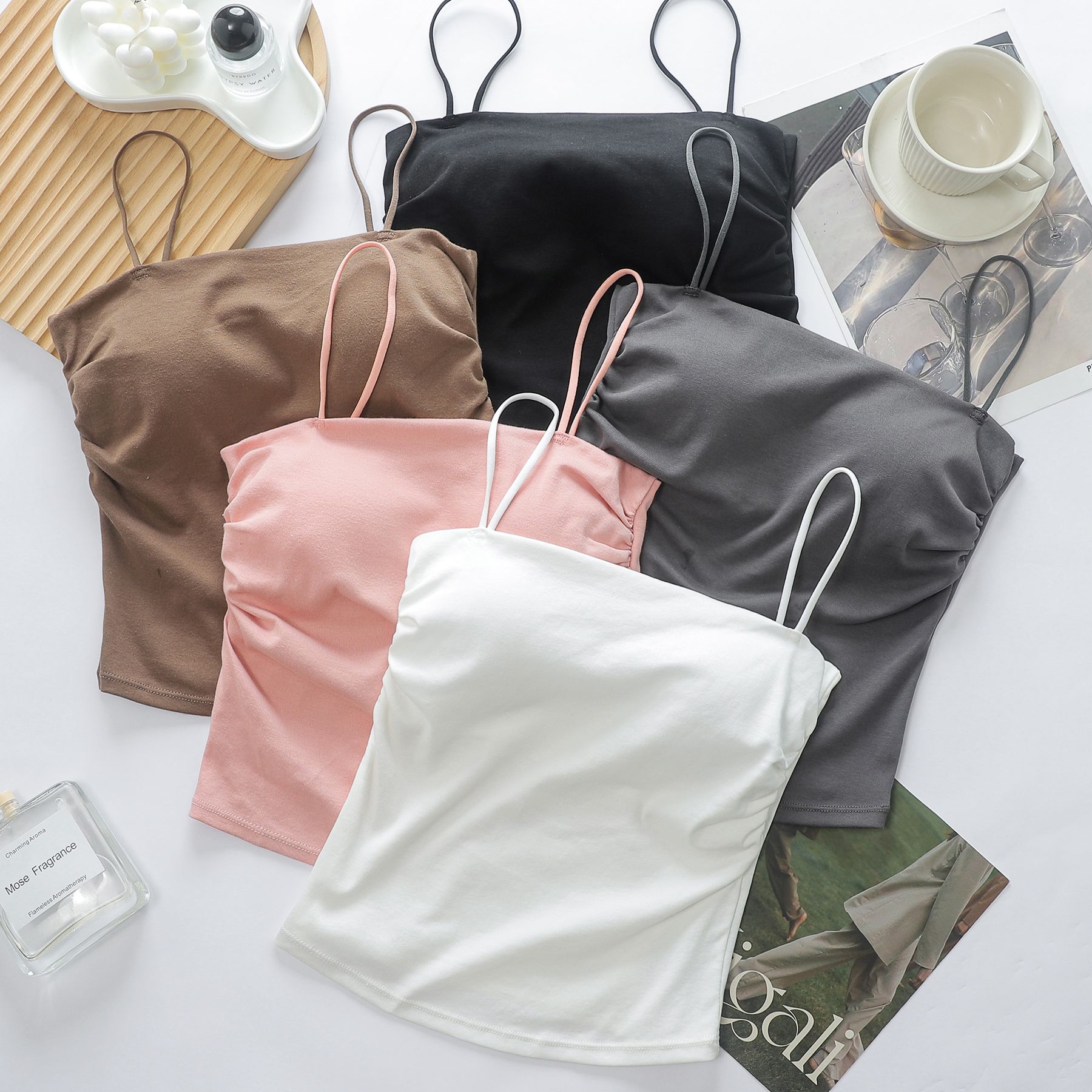 褶皱设计感吊带背心2025新款夏季法式心机修身内搭上衣通勤外穿