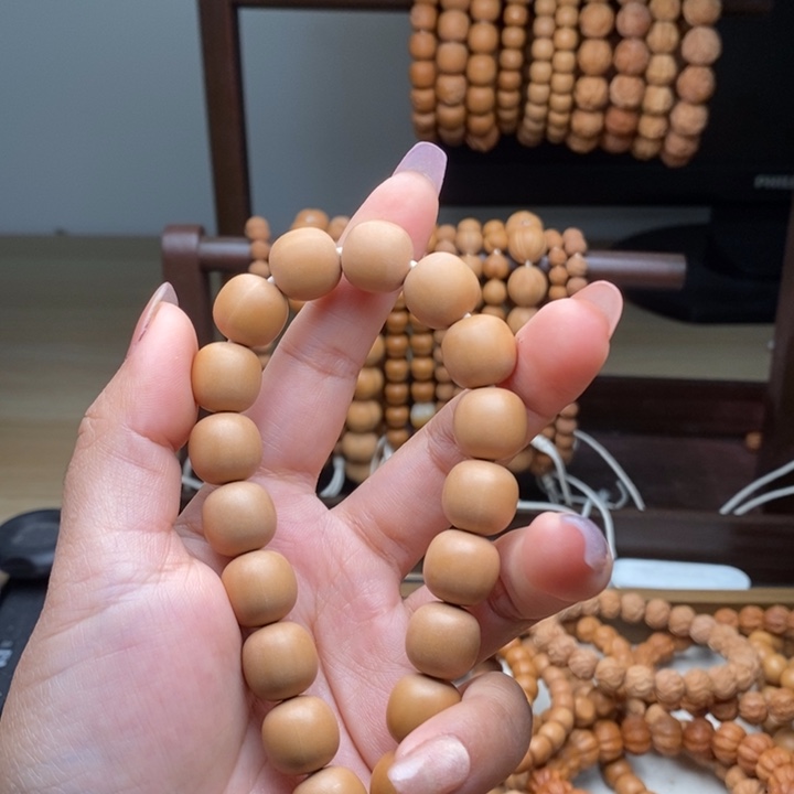 吊坠猴头核桃大老型：全品：13+