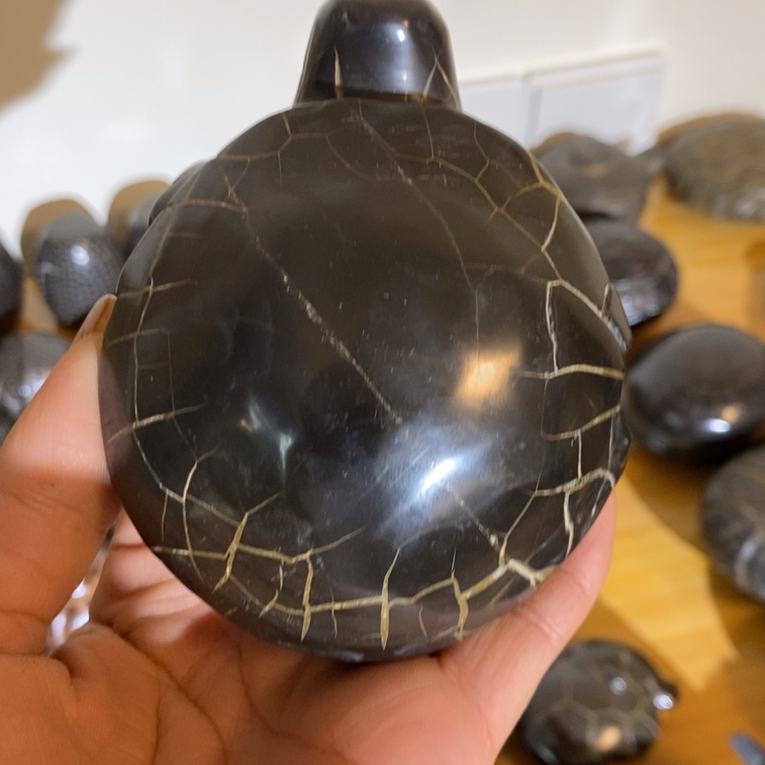 阿***哥羊羔毛龟纹石与产地直播