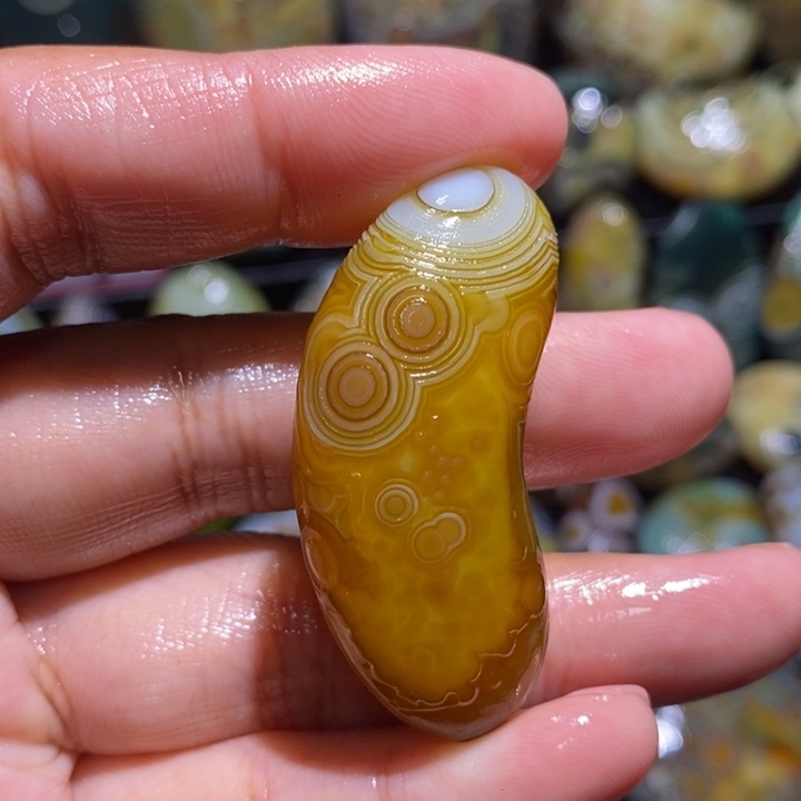 未镶嵌玛瑙/玉髓珠宝奇石