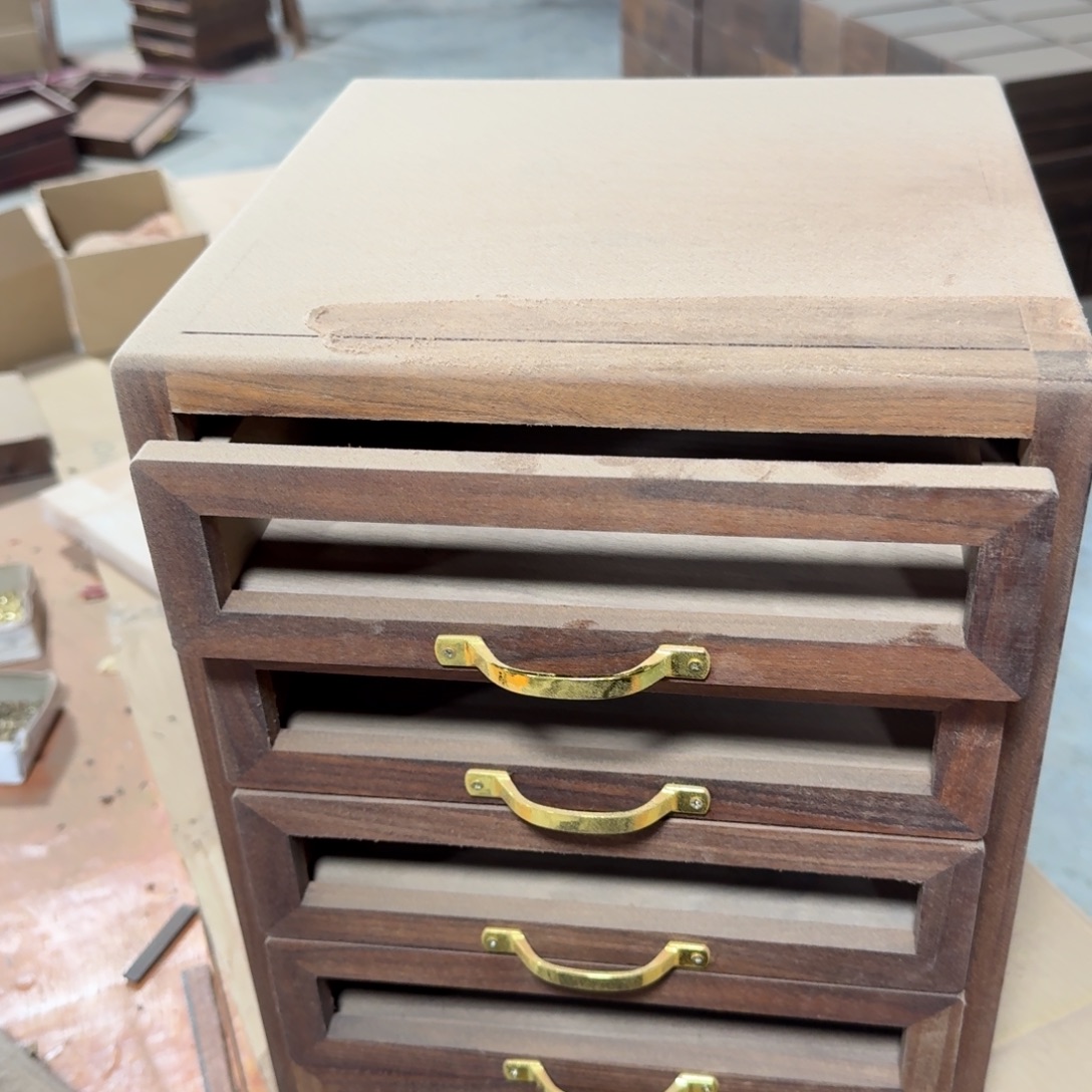 宅***宅木（非红木类）黑抽5抽木蜡油