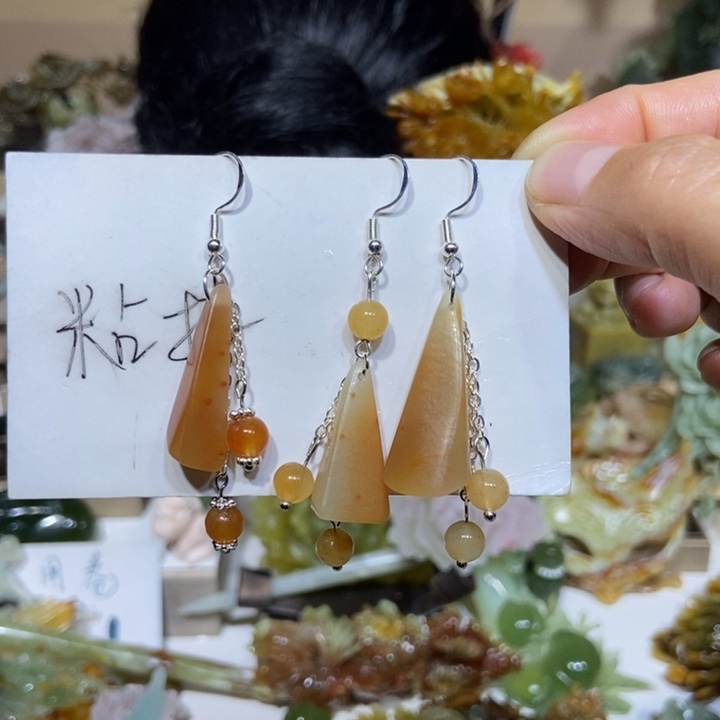 珍***我蛇纹石玉未镶嵌发饰