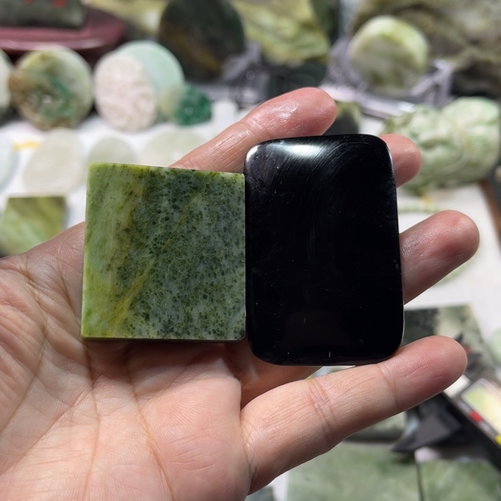 独山玉未镶嵌颈饰葫*