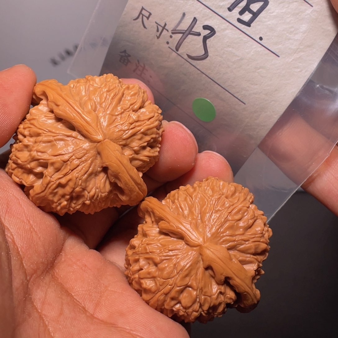 文玩核桃吊坠文玩核桃
