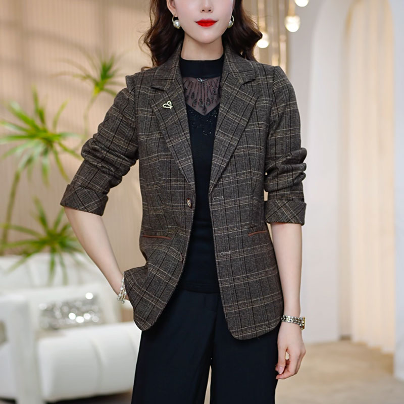 【莫瑞定制】时尚格子外套女2025年秋季洋气百搭大码妈妈装西服上衣