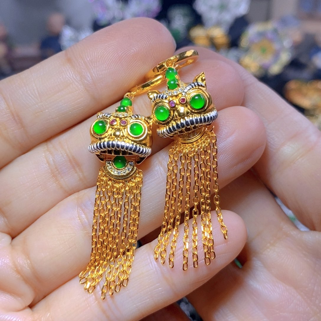 翡翠耳钉银S925镶嵌天然翡翠