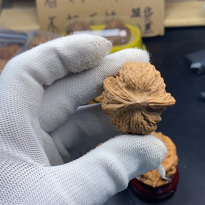 蛤***人文玩核桃吊坠瑕疵不退不换