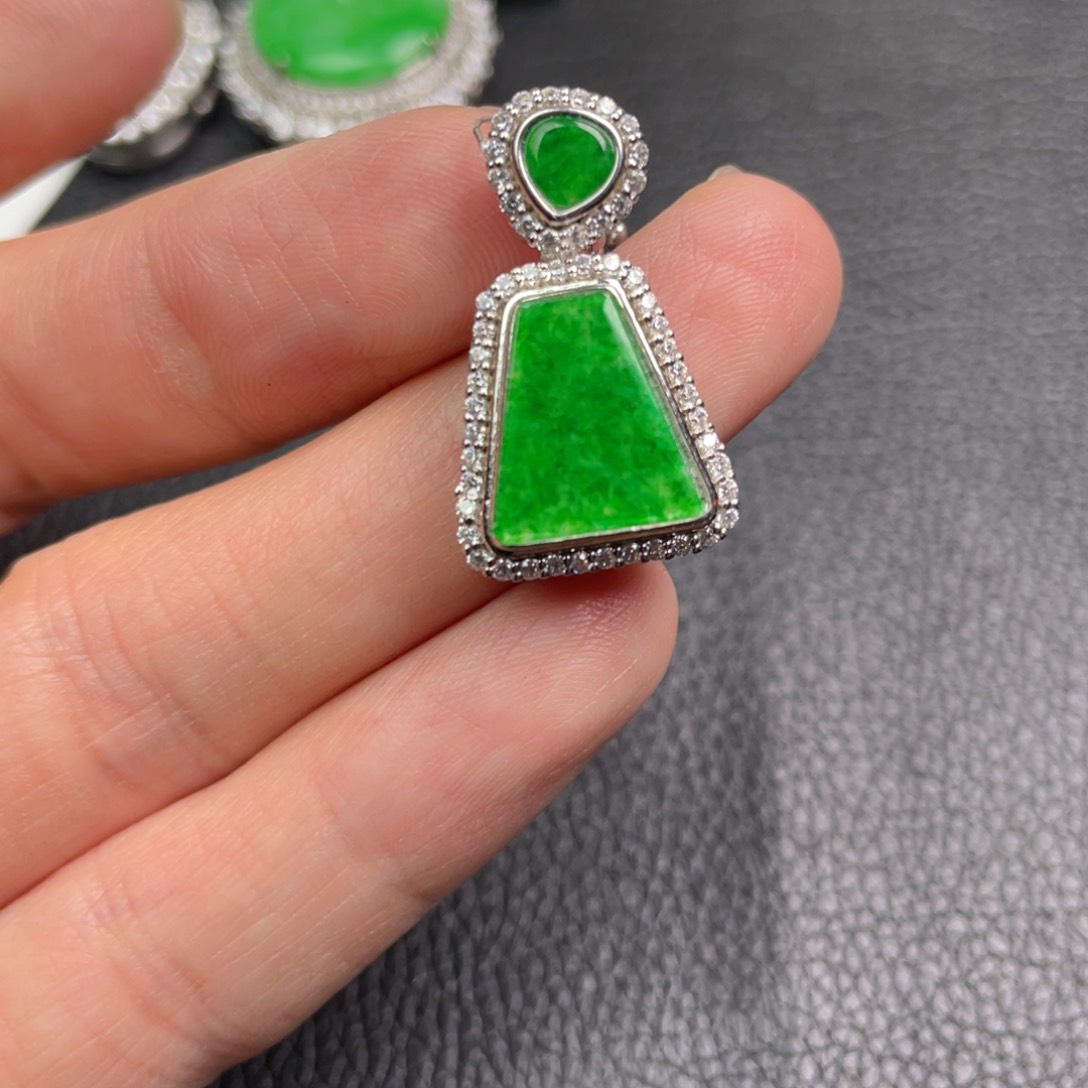 翡翠吊坠(不含链)银S925镶嵌吊坠