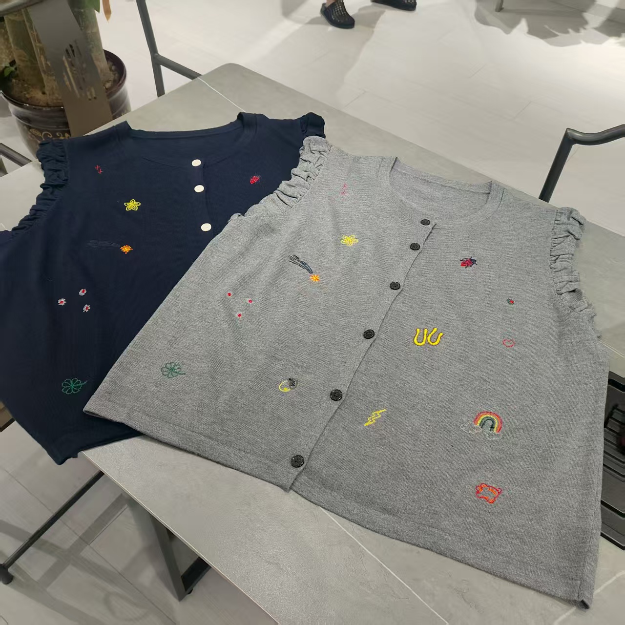 秋款 针织马甲66010