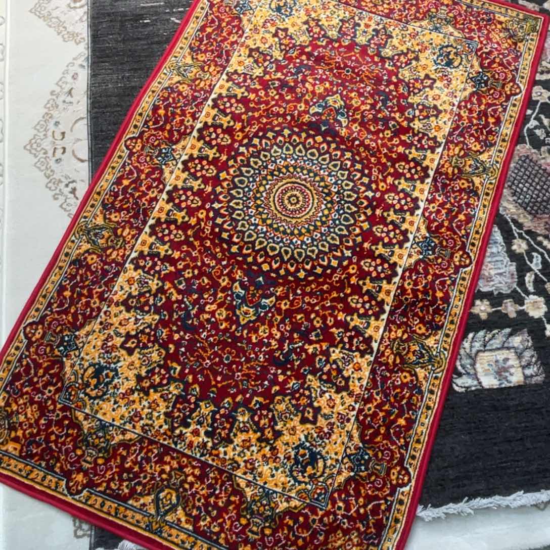 泡沫红色系波斯花纹地垫