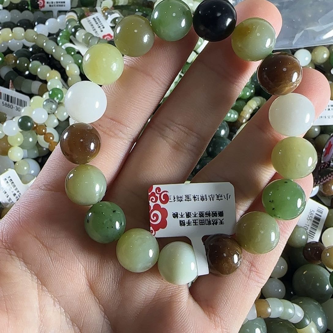 和田玉手链未镶嵌60