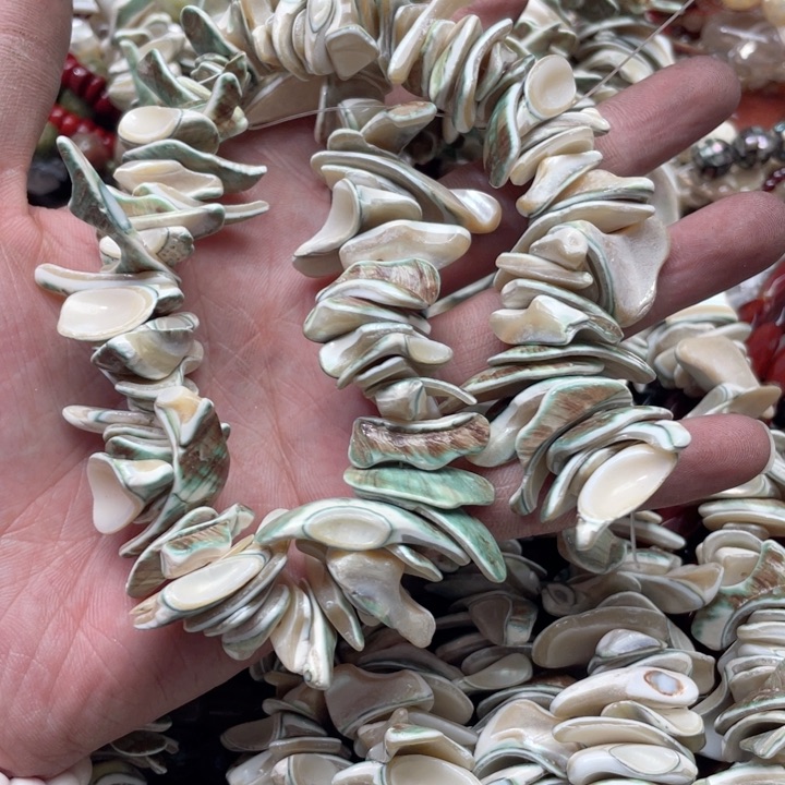 玛瑙/玉髓合金珠宝半成品一条绿螺