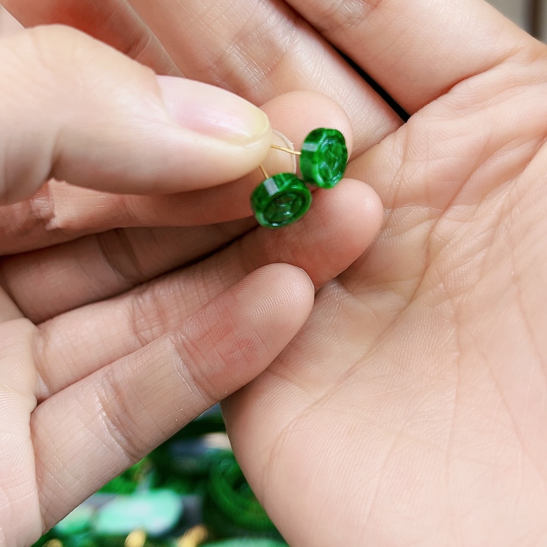 翡翠耳饰18K金镶嵌耳饰