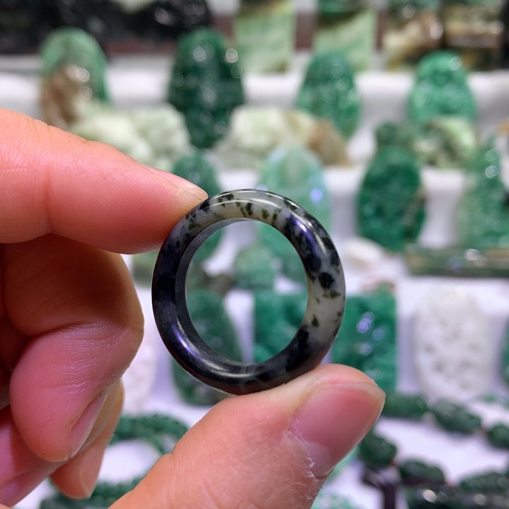 独山玉未镶嵌戒圈19内径