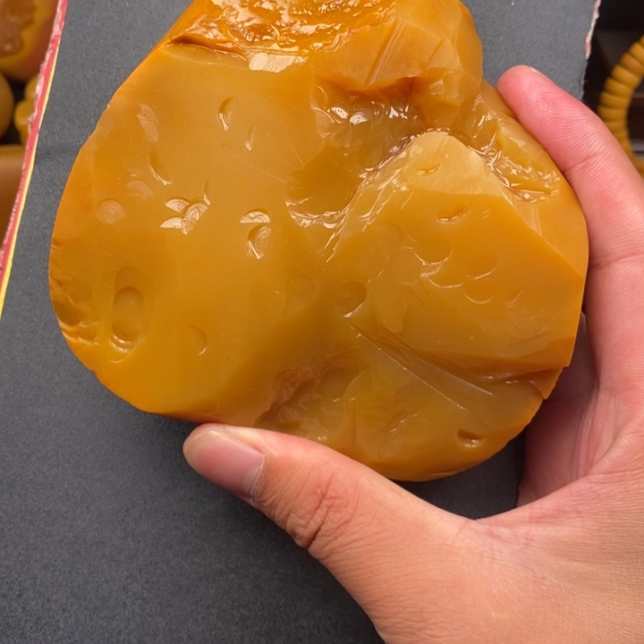 用***7石英质玉未镶嵌颈饰