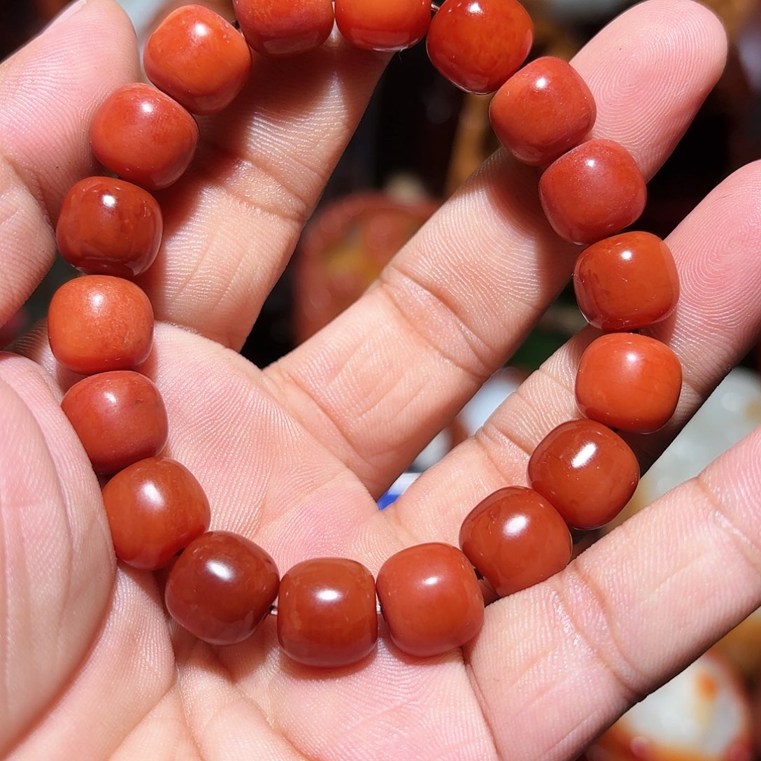 和田玉未镶嵌把件