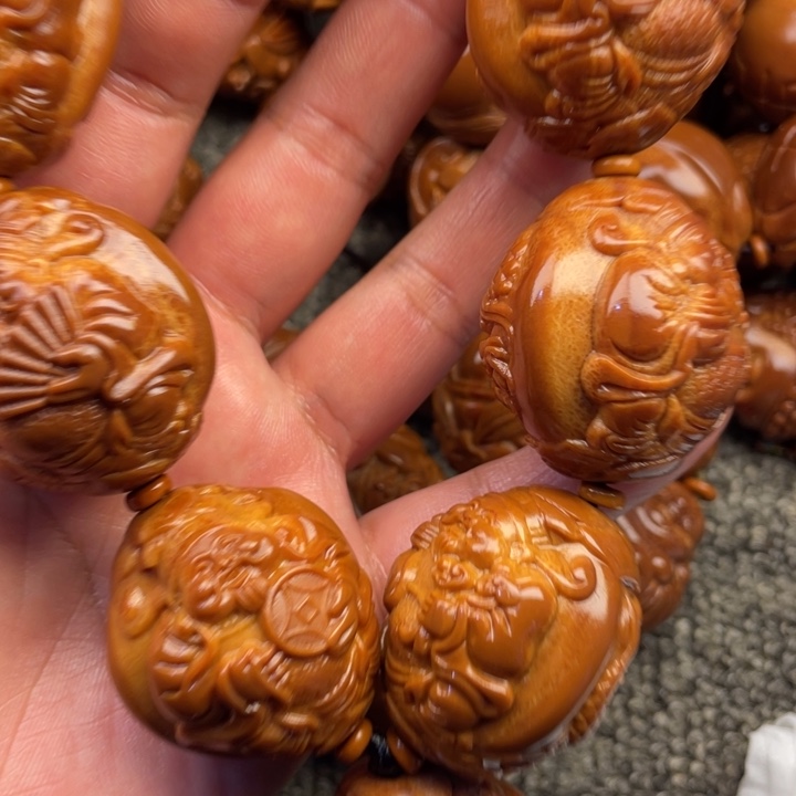 橄榄核吊坠8***丶橄榄核手持