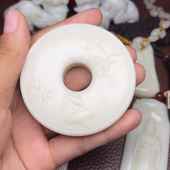 和田玉颈饰未镶嵌用****6