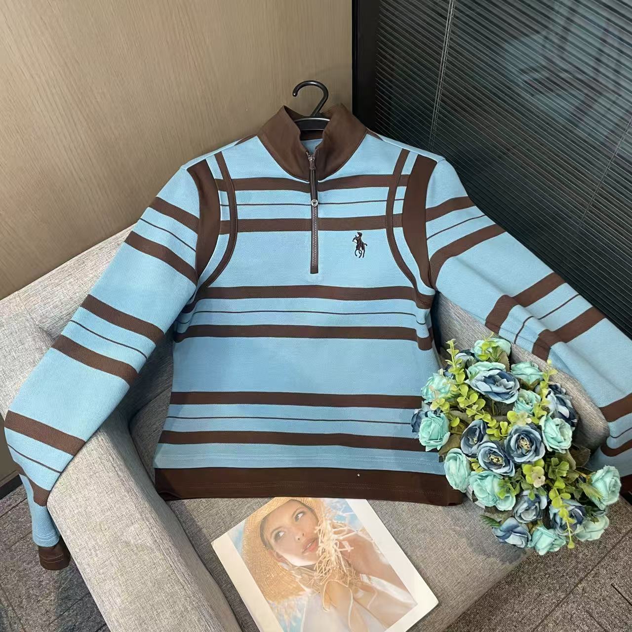 秋冬新款轻柔设计感女款长袖上衣-C60236