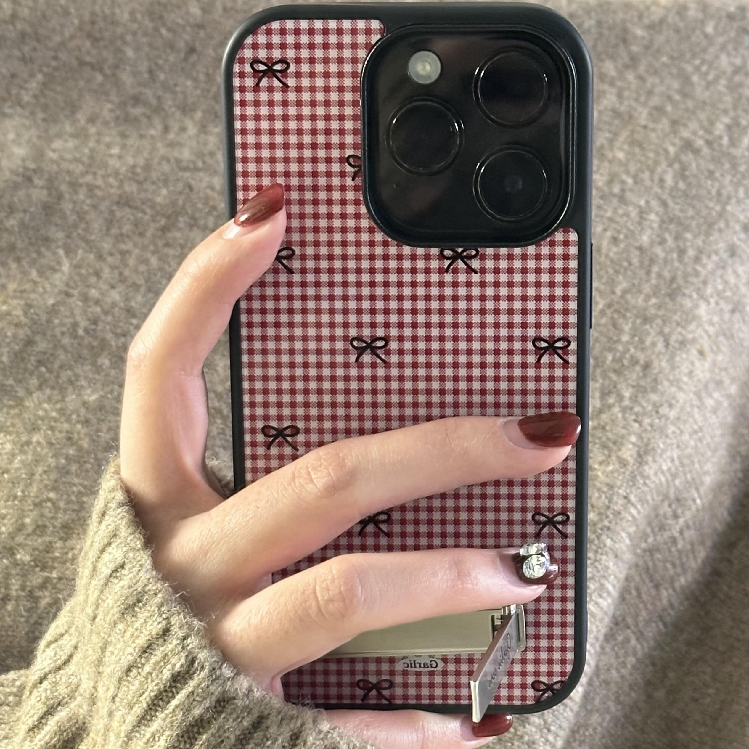 【奶油专属】韩系高级红黑蝴蝶适用苹果16pro女iphone15玻璃手机壳