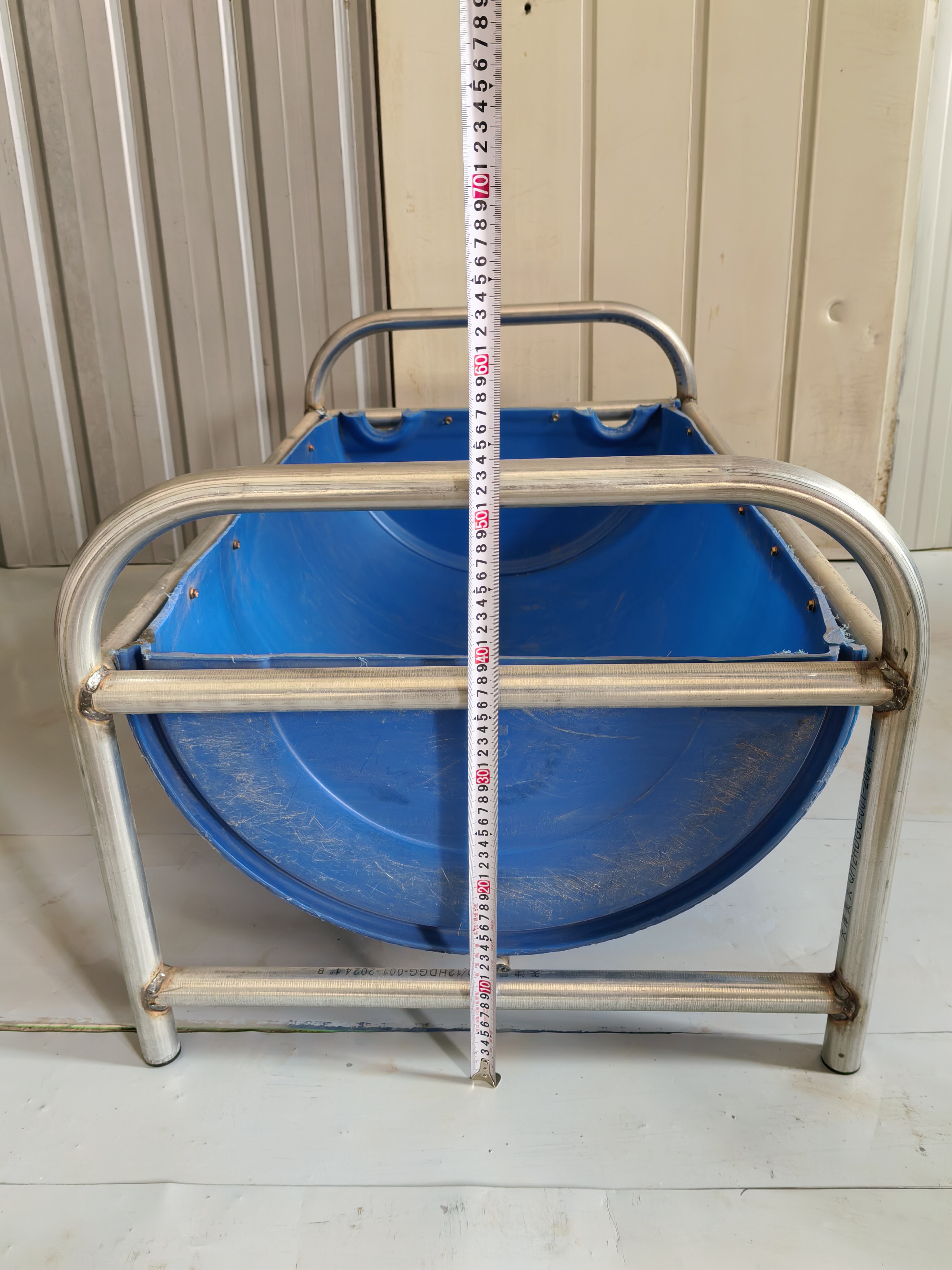 各种规格羊饮水槽牛羊专用批发饮水槽羊饮水槽家畜饮水槽厂家直销