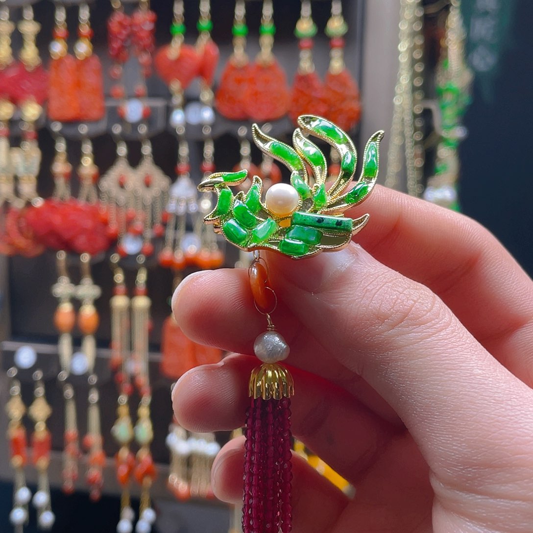 翡翠耳饰合金翡翠