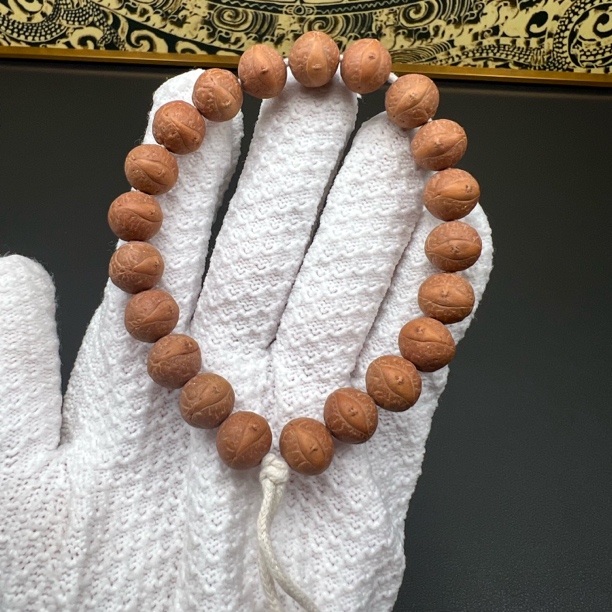 11.8-12mm尼泊尔凤眼菩提古红树王手串