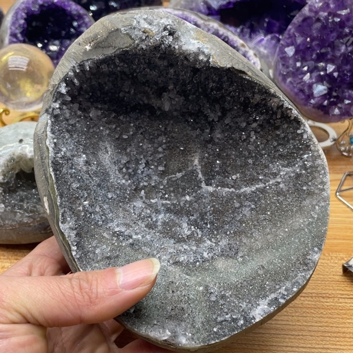 紫晶钱袋子未镶嵌