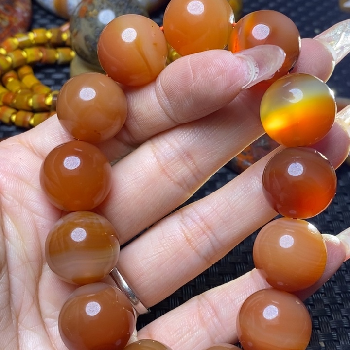 玛瑙/玉髓颈饰未镶嵌