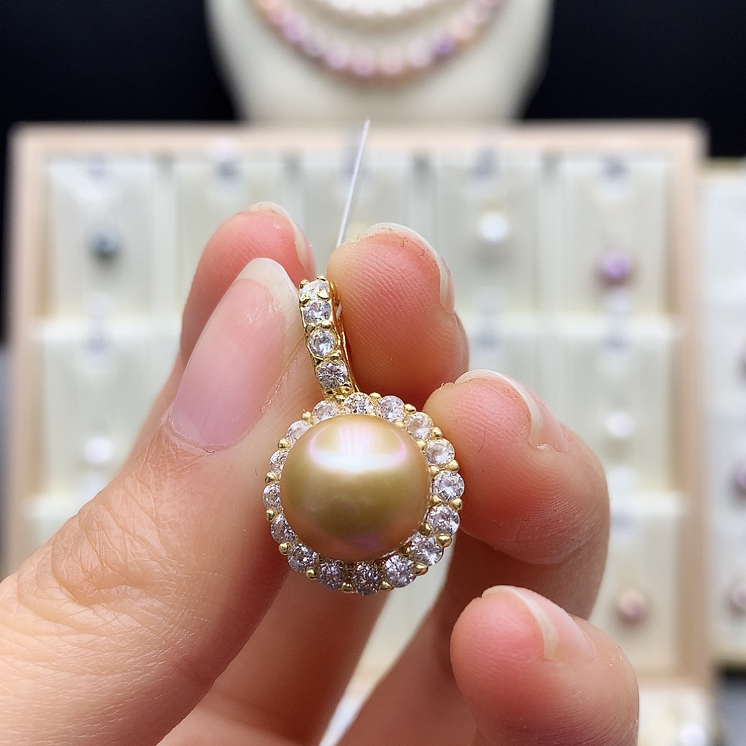 合金淡水珍珠颈饰