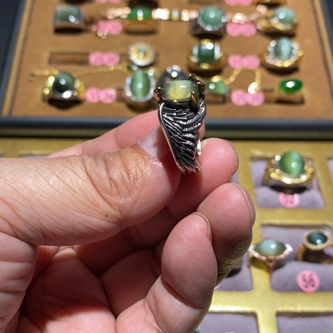 和田玉（碧玉）戒指未镶嵌