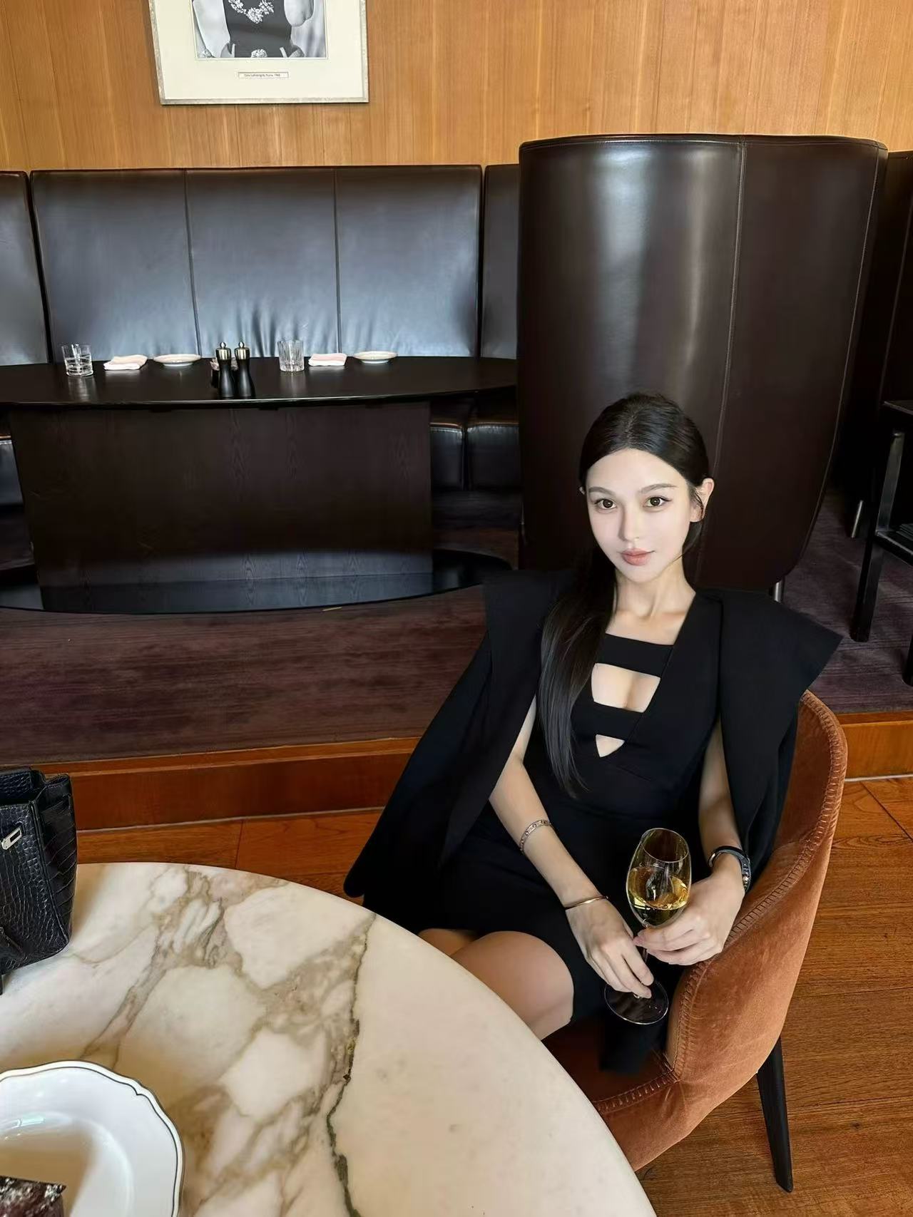 梦梦 MENGMENG｛秋季新款慵懒松弛连帽落肩大衣外套}