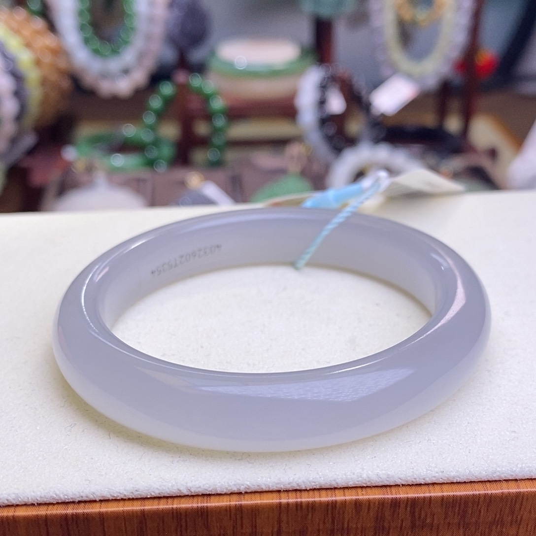 和田玉未镶嵌高冰烟紫香芋紫手镯53圈口清货