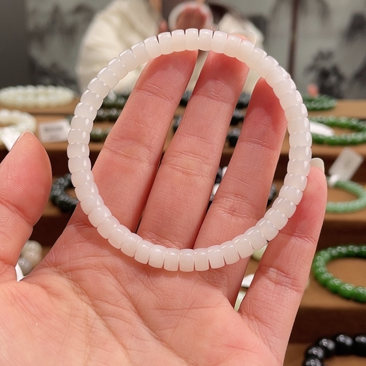 和田玉未镶嵌手链