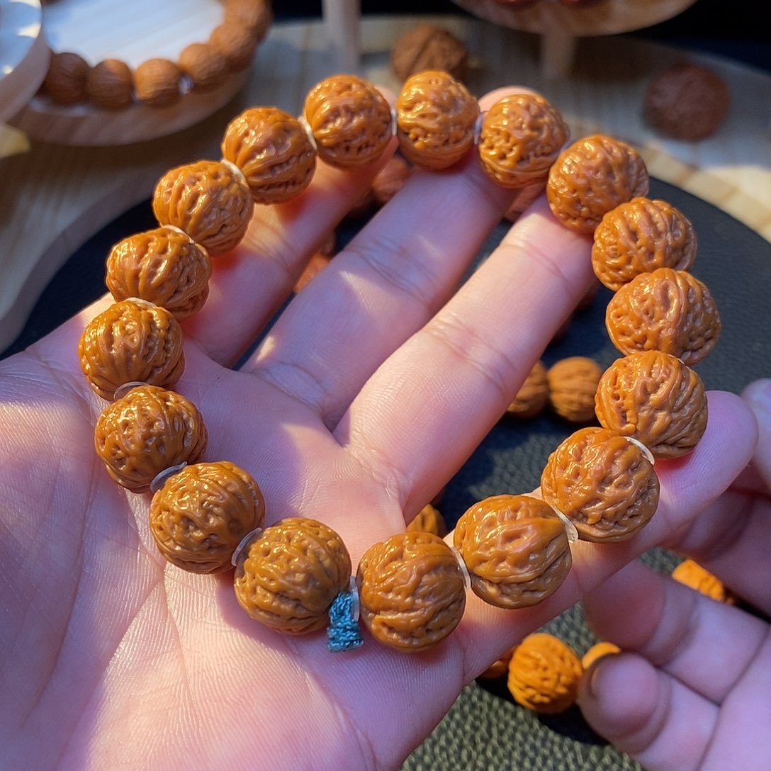 文玩核桃手串相**愁文玩核桃